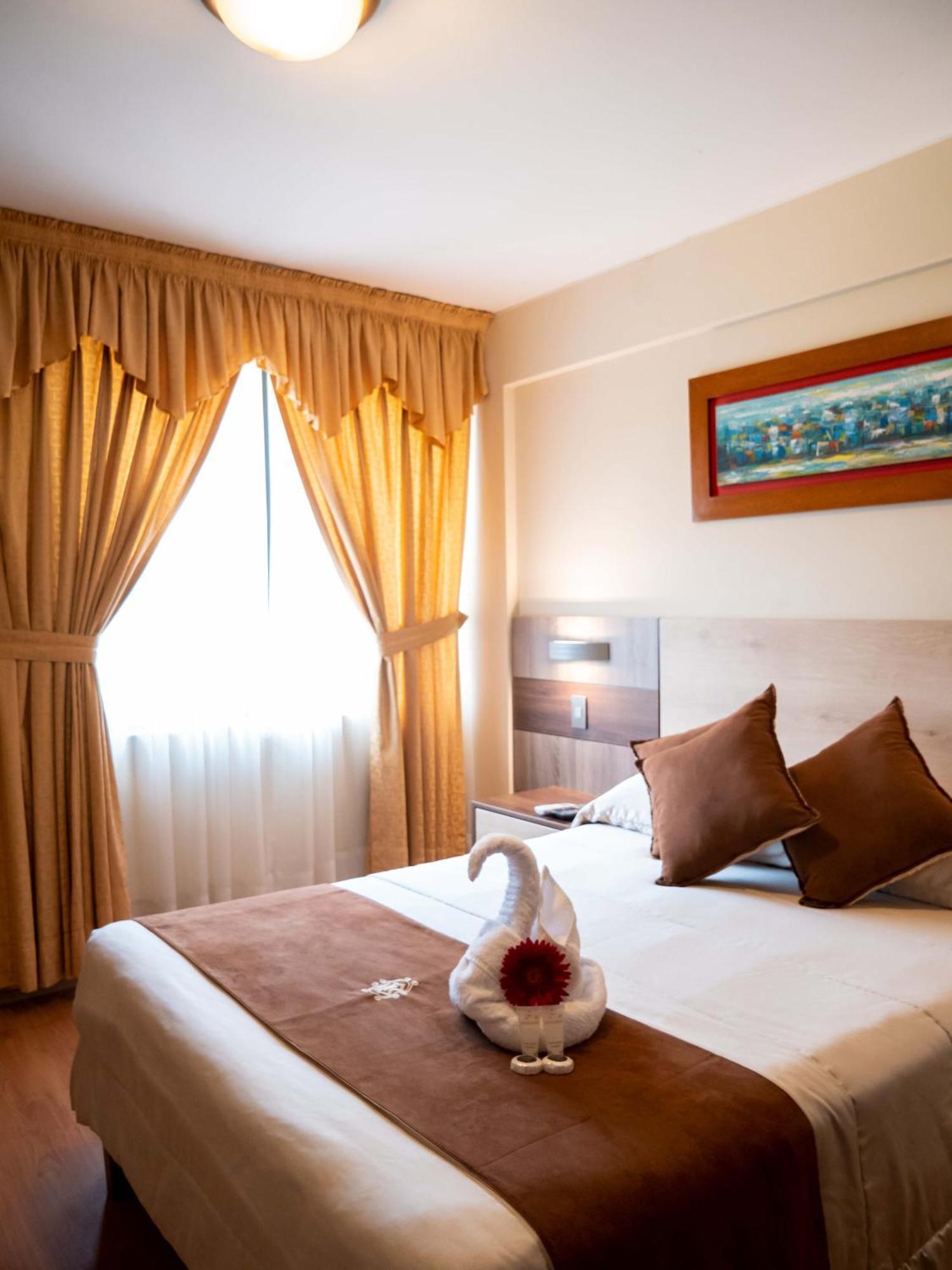 Hotel Britania San Borja Лима Екстериор снимка