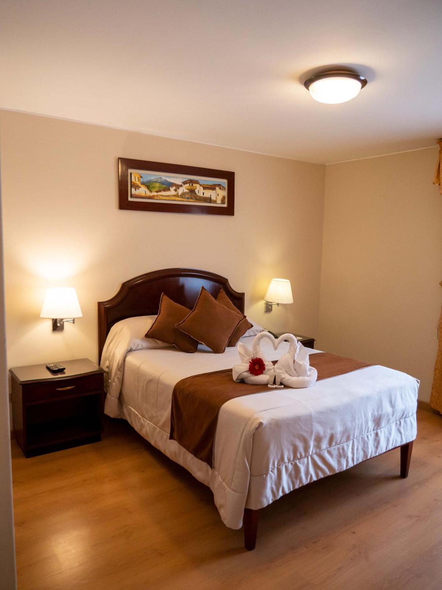 Hotel Britania San Borja Лима Екстериор снимка